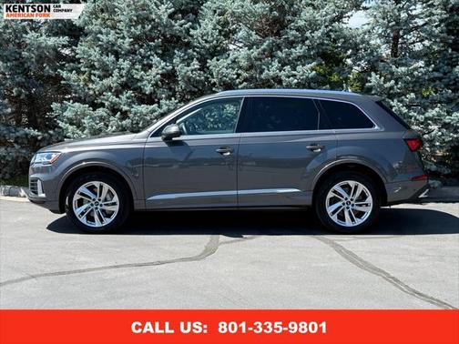 2022 Audi Q7 45 Premium
