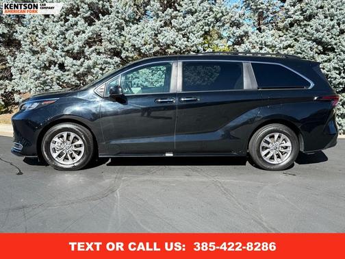 2024 Toyota Sienna XLE