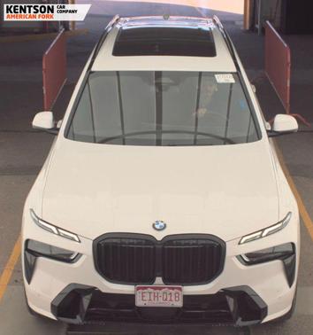 Alpine White 2026 BMW X7 xDrive40i