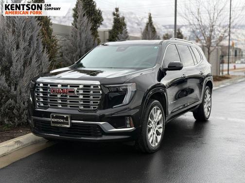 2024 GMC Acadia Denali
