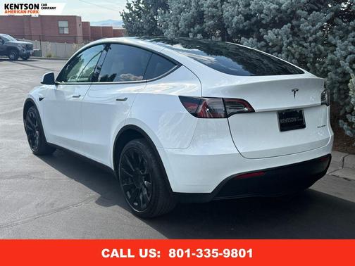 2023 Tesla Model Y Long Range Dual Motor All-Wheel Drive