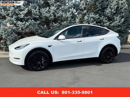 2023 Tesla Model Y Long Range Dual Motor All-Wheel Drive