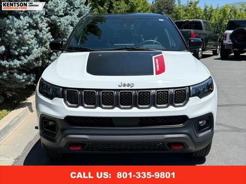 2023 Jeep Compass Trailhawk