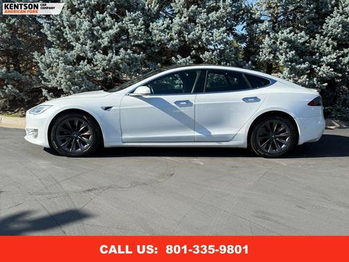 2020 Tesla Model S Performance