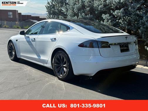 2020 Tesla Model S Performance