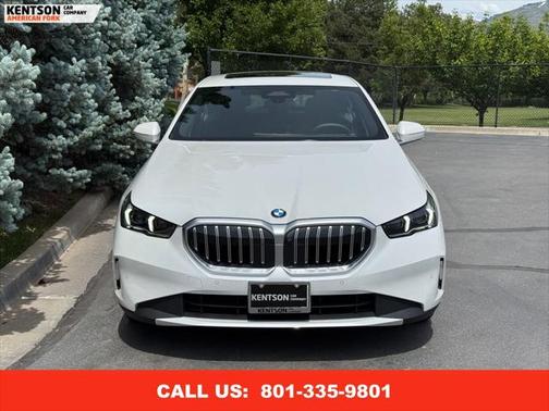 2025 BMW 530 i xDrive