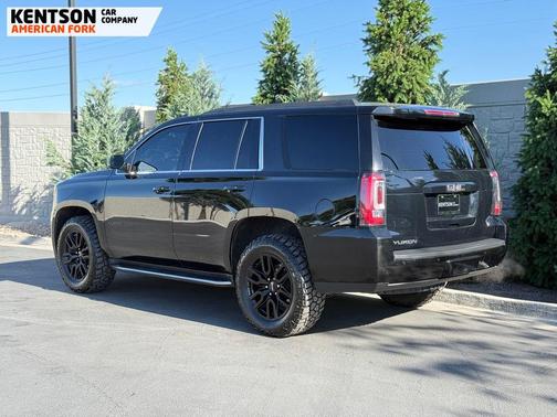 Onyx Black 2020 GMC Yukon SLT