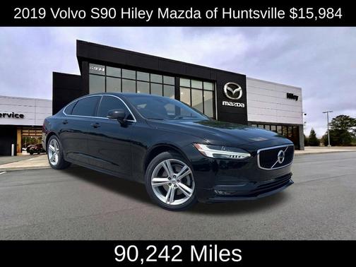 Black 2019 Volvo S90 T5 Momentum