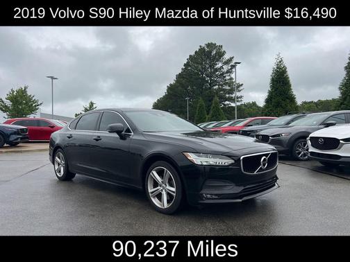 Black 2019 Volvo S90 T5 Momentum