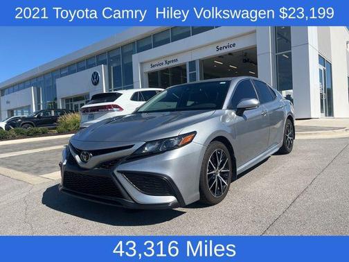 2021 Toyota Camry SE