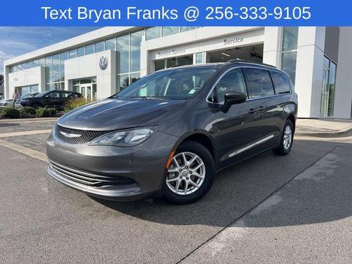 2020 Chrysler Voyager LXI