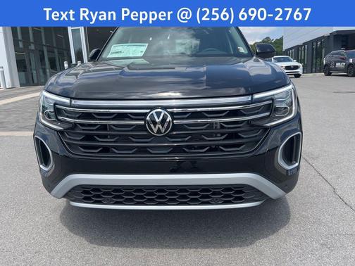 deep black pearl 2026 Volkswagen Atlas Peak Edition