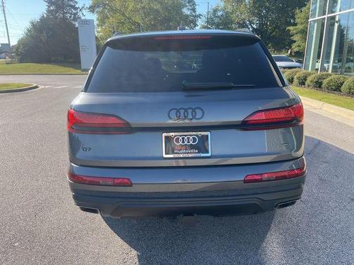 2026 Audi Q7 55 Premium