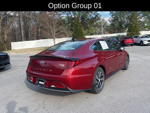 2023 Hyundai SONATA Hybrid Base