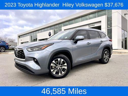 2023 Toyota Highlander Hybrid XLE