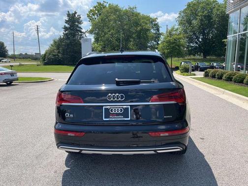 2023 Audi Q5 40 Premium