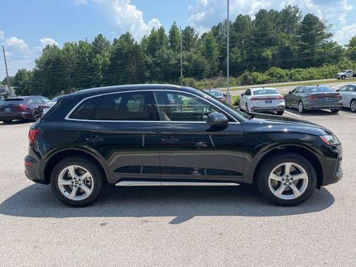 2023 Audi Q5 40 Premium