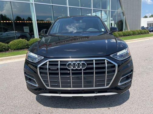 2023 Audi Q5 40 Premium