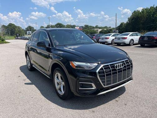 2023 Audi Q5 40 Premium