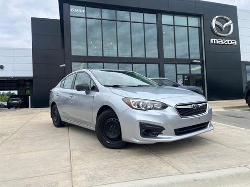 2018 Subaru Impreza 2.0i