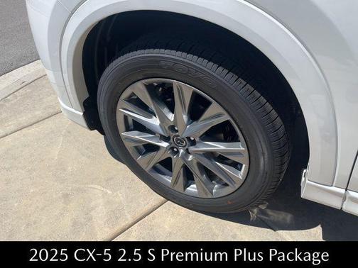 2025 Mazda CX-5 2.5 S Premium Plus Package