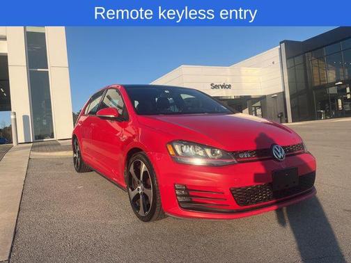 2015 Volkswagen Golf GTI 2.0T SE 4-Door