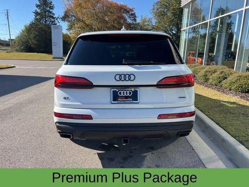 2025 Audi Q7 55 Premium Plus
