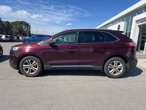 2020 Ford Edge SEL
