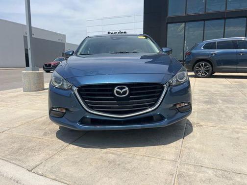 2018 Mazda Mazda3 Touring
