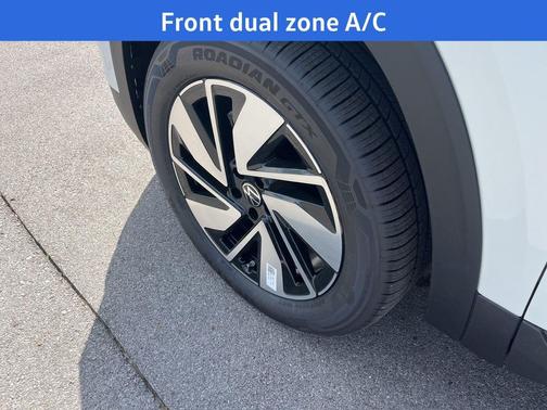 opal white pearl 2026 Volkswagen Atlas 2.0T SE w/Technology