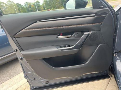 2026 Mazda CX-50 Hybrid Premium Plus