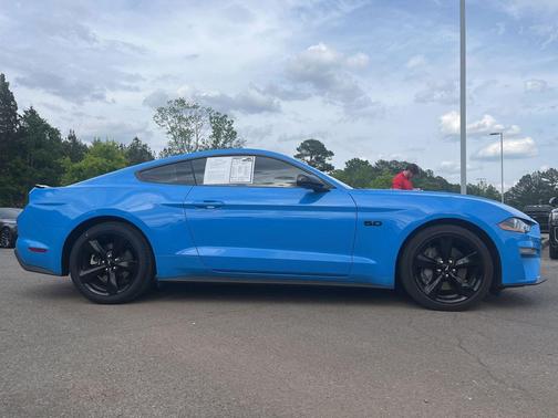 GRABBER BLUE METALLIC 2023 Ford Mustang GT