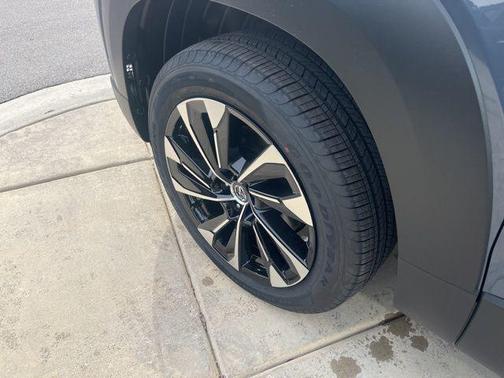 2026 Mazda CX-50 Hybrid Premium Plus