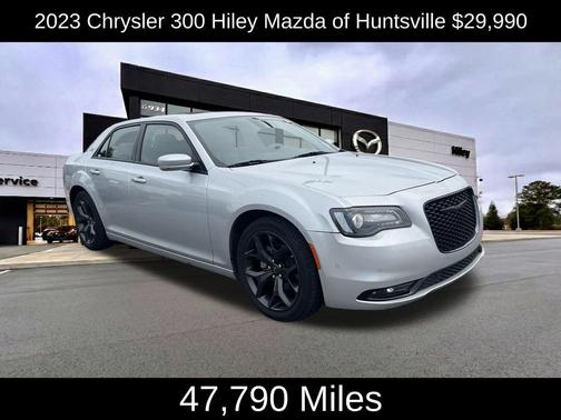 Silver Mist Clearcoat 2023 Chrysler 300 S