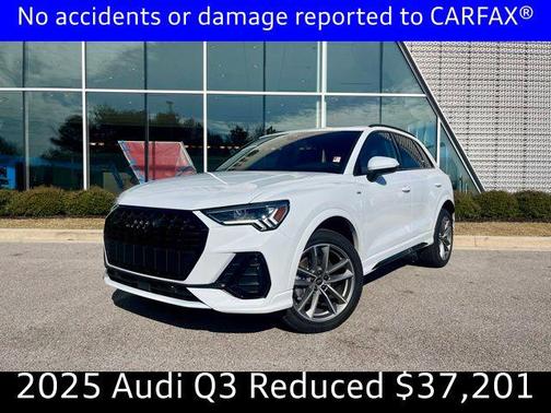 2025 Audi Q3 Premium 45 TFSI S line quattro Tiptronic