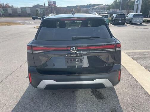 2026 Volkswagen Tiguan 2.0T S