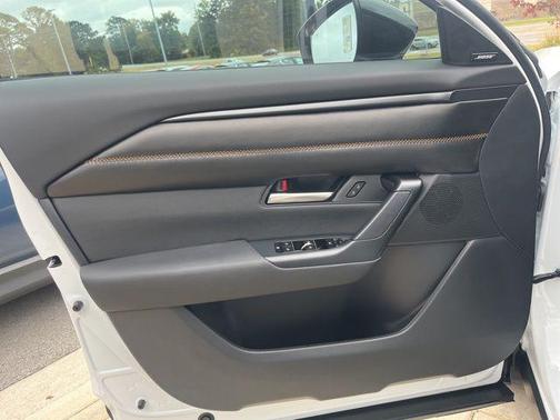 2026 Mazda CX-50 Hybrid Premium Plus