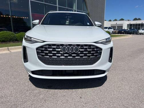 2025 Audi Q5 Premium Plus