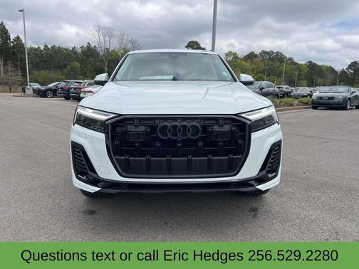Glacier White Metallic 2025 Audi Q7 55 Premium Plus