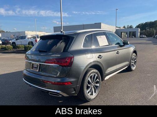 2023 Audi Q5 45 S line Premium Plus