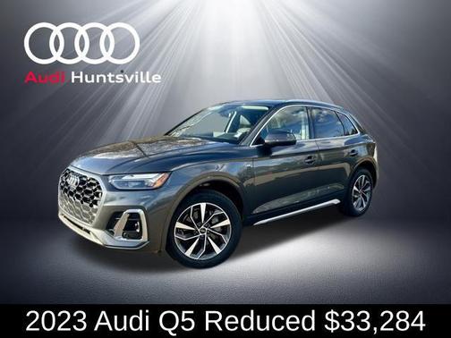 Daytona Gray Pearl Effect 2023 Audi Q5 45 S line Premium Plus