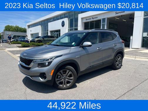 Steel Gray 2023 Kia Seltos S