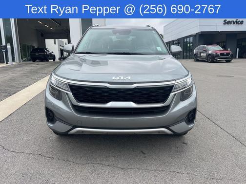 Steel Gray 2023 Kia Seltos S