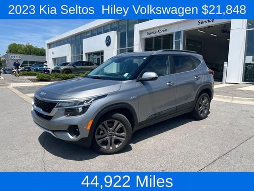 Steel Gray 2023 Kia Seltos S