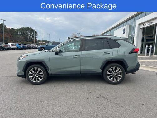 2019 Toyota RAV4 XLE Premium
