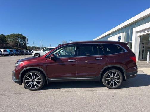 2019 Honda Pilot Touring 8-Passenger