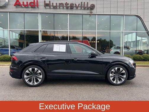 2024 Audi Q8 55 Prestige
