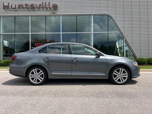 2017 Volkswagen Jetta 1.8T SEL