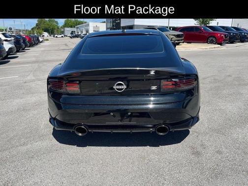 Black Diamond Pearl 2024 Nissan Z Performance Auto