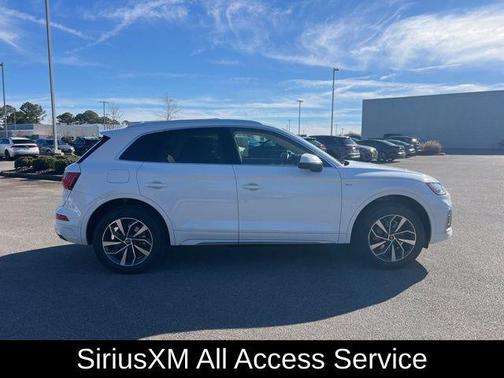 2022 Audi Q5 45 S line Premium